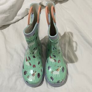 Oaki 1 snooty unicorn Kids Rain Boots - Green and Purple worn once euc